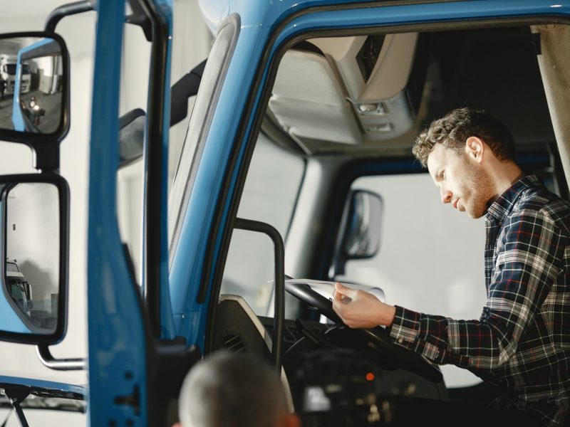 Top Qualities to Look For In A Driver When Hiring For Your Trucking Business